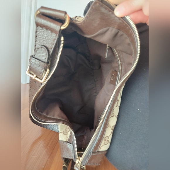 Authentic Gucci bag - Picture 3 of 6